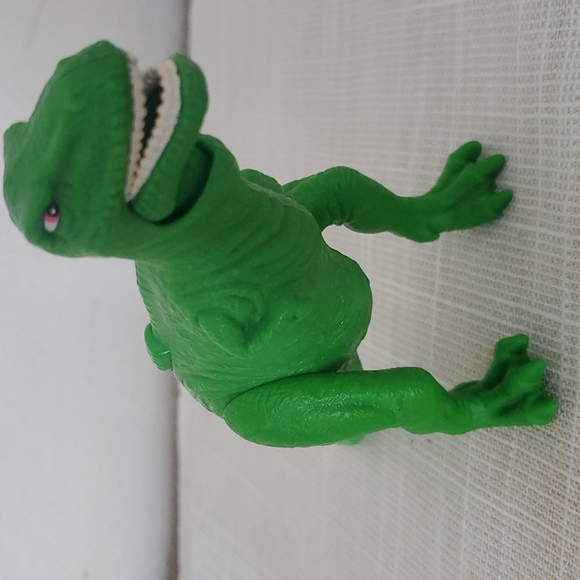 Universal Toys Vintage Jurrasic Park Universal Studios Dinosaur